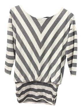 White House Black Market Black & White Blouse